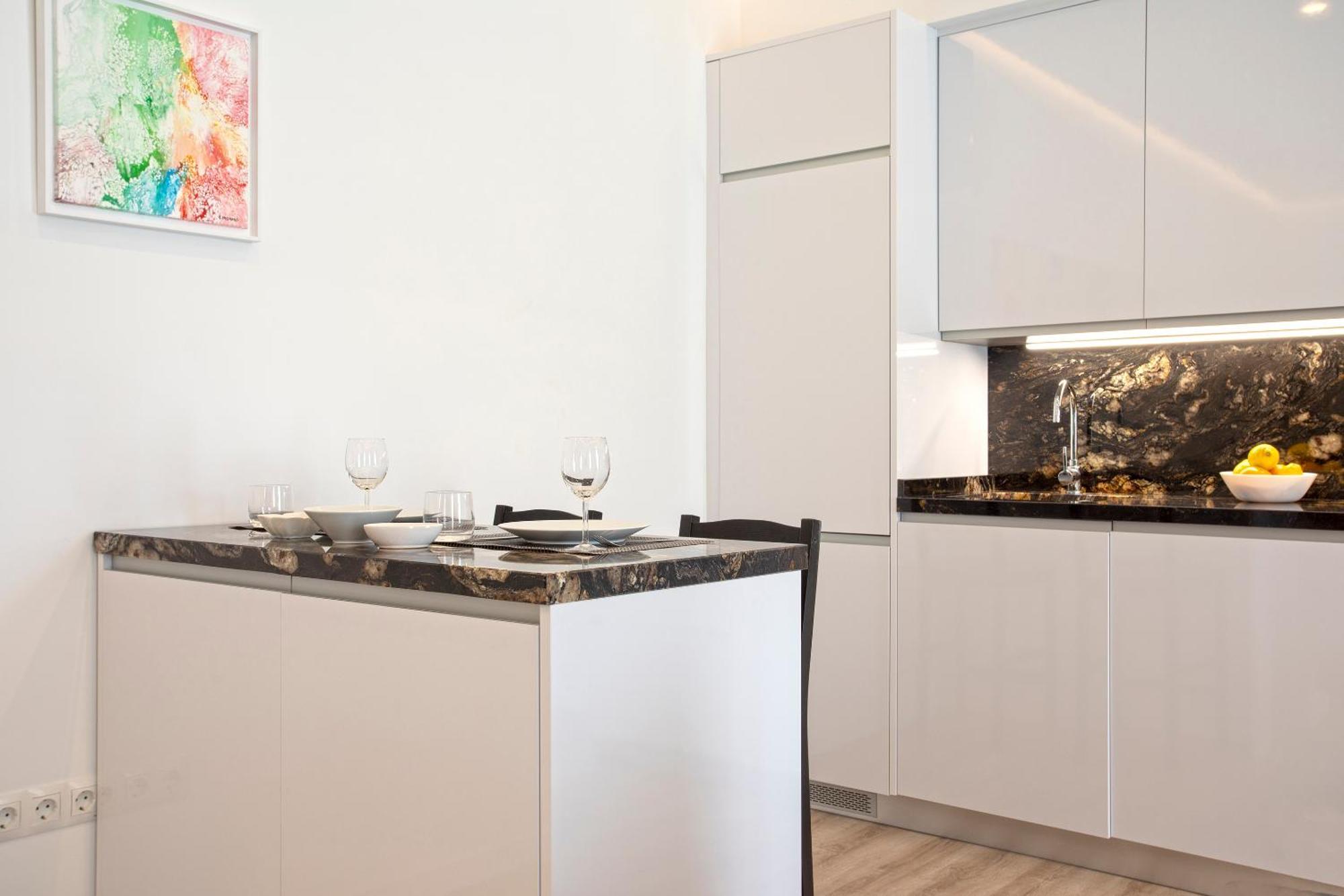 Precioso Apartamento Con Terraza En La Nogalera By Rent Me Torremolinos Exteriör bild