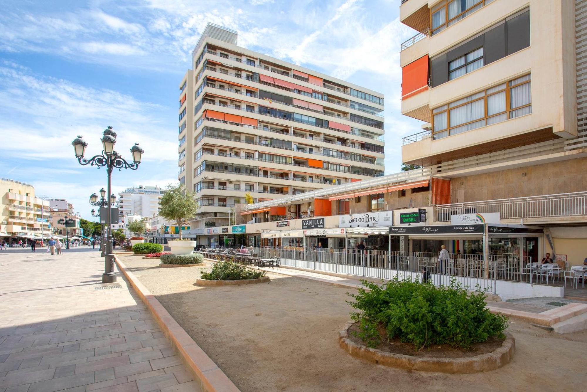Precioso Apartamento Con Terraza En La Nogalera By Rent Me Torremolinos Exteriör bild